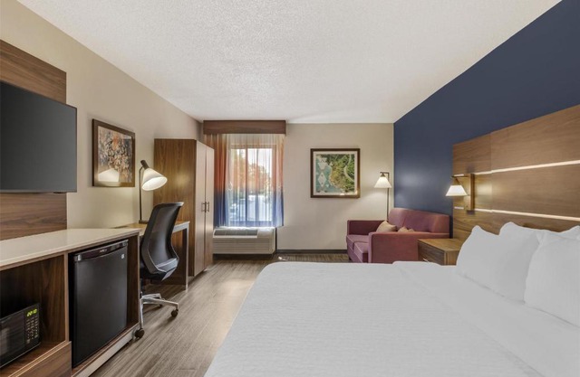 Lexington Inn 