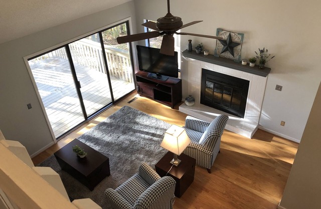 Keowee Townhome Golf Course 
