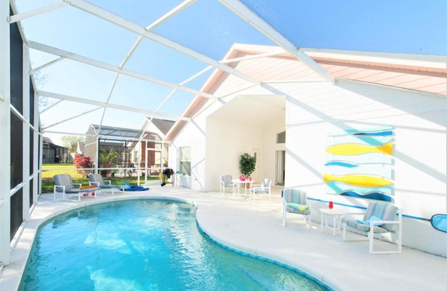 Making Dreams 4BR Family Villa with Pool and Game Room Near Disney Parks