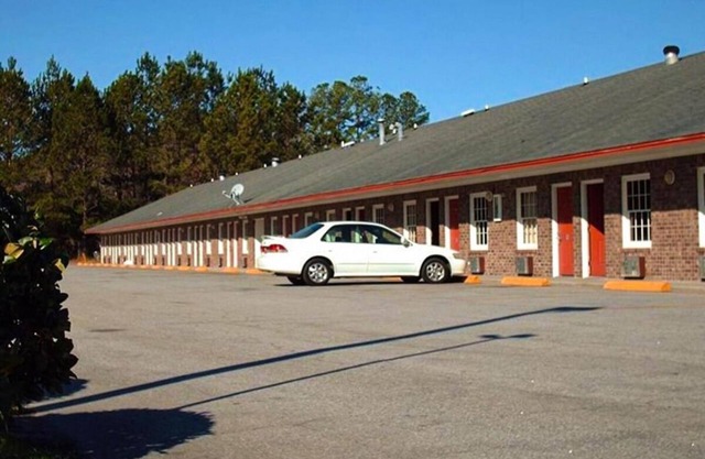 Morris Center: Battle of Honey Hill Exhibit! 2 Great Units with Free Parking