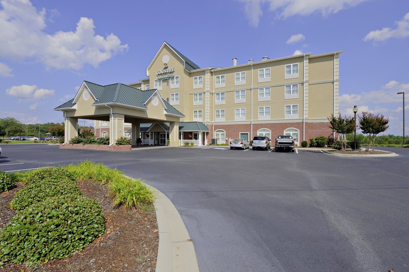 Orangeburg Hotel | Country Inn & Suites by Radisson, Orangeburg, SC