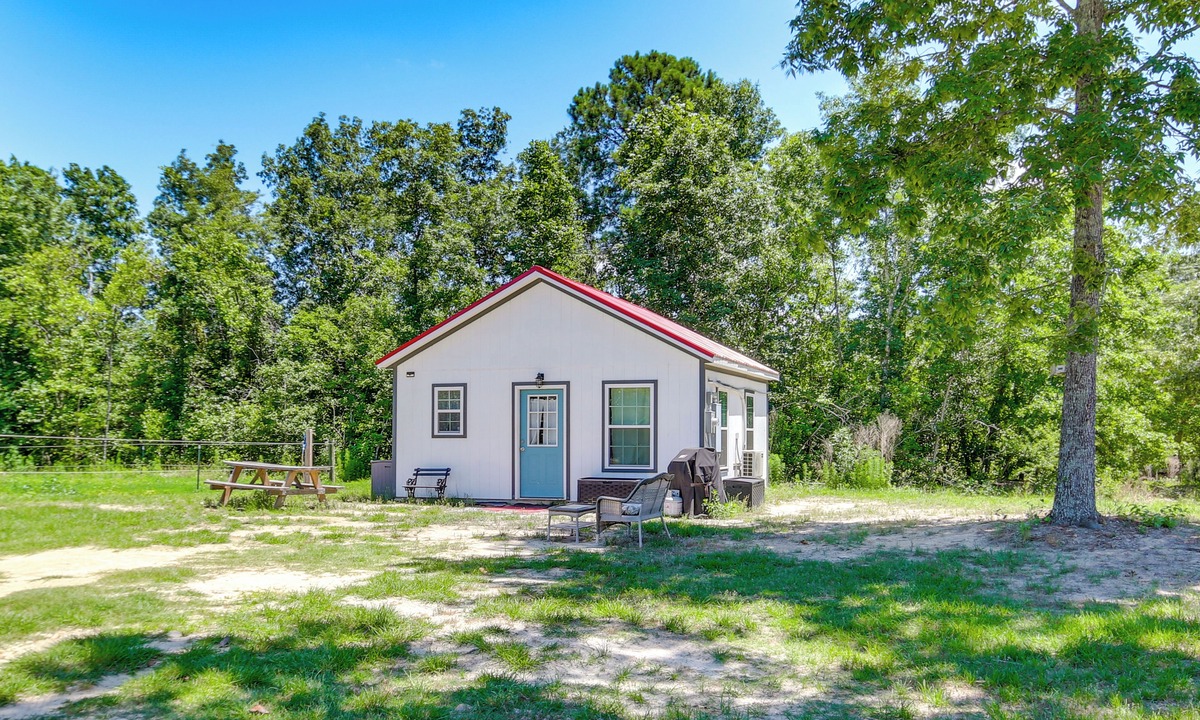 Wagener Cottage | Pet-Friendly Waegner Cottage On 30-Acre Horse Farm