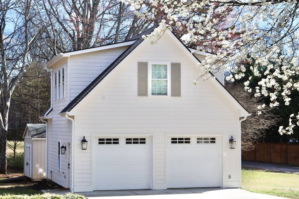 Greer House | Suburban Studio in Prime Area on Large Quiet Lot- GSP Airport, Greer, Greenville