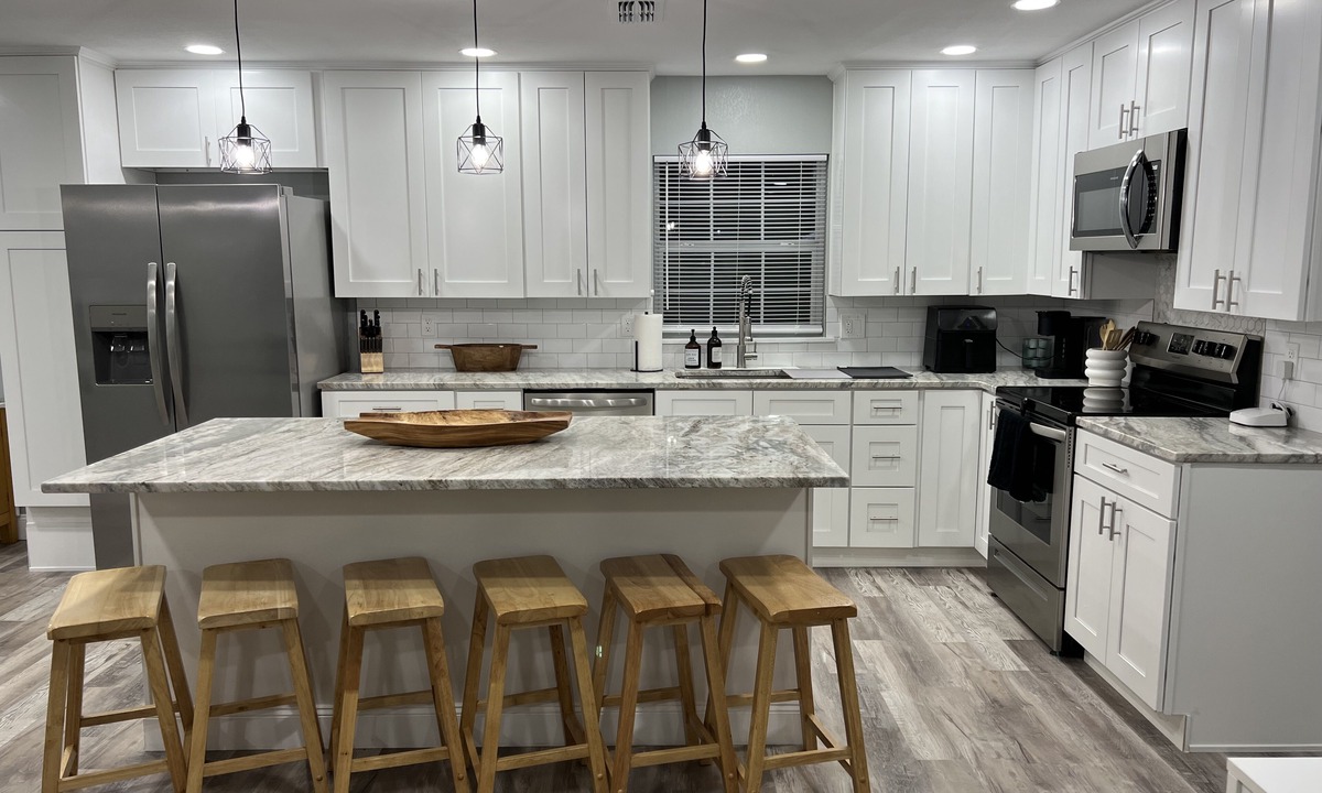 Winter Haven House | Kid & Pet friendly home w/ Pool and BBQ