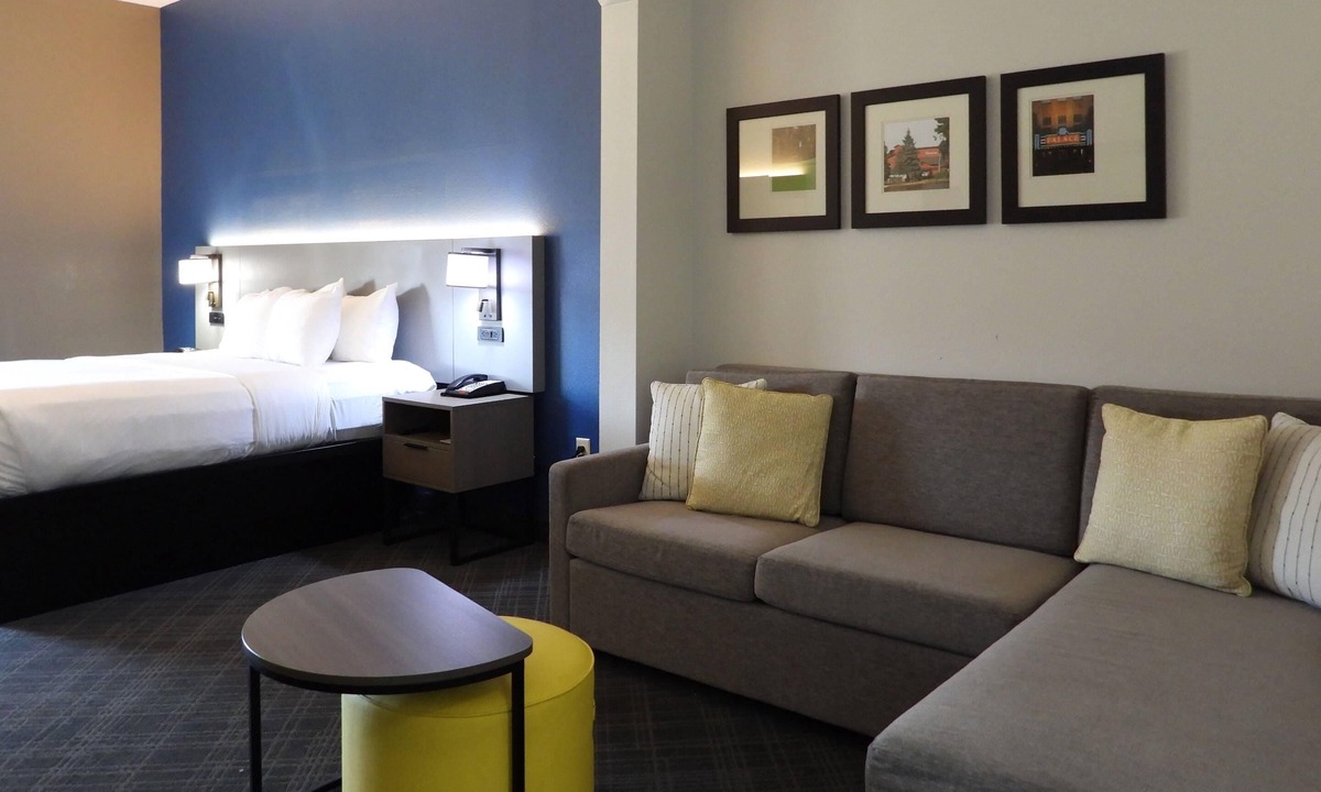 Crossville Hotel | Comfort Suites Crossville
