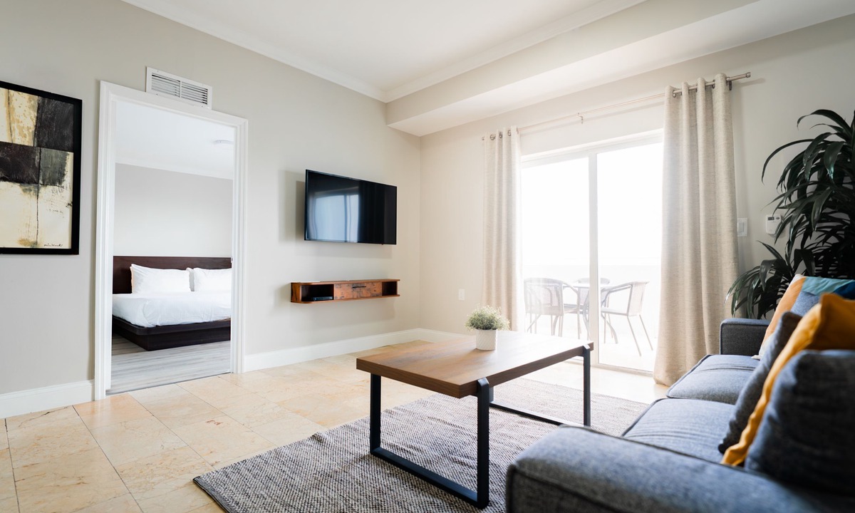 Ludlam Hotel | Nuvo Suites Hotel