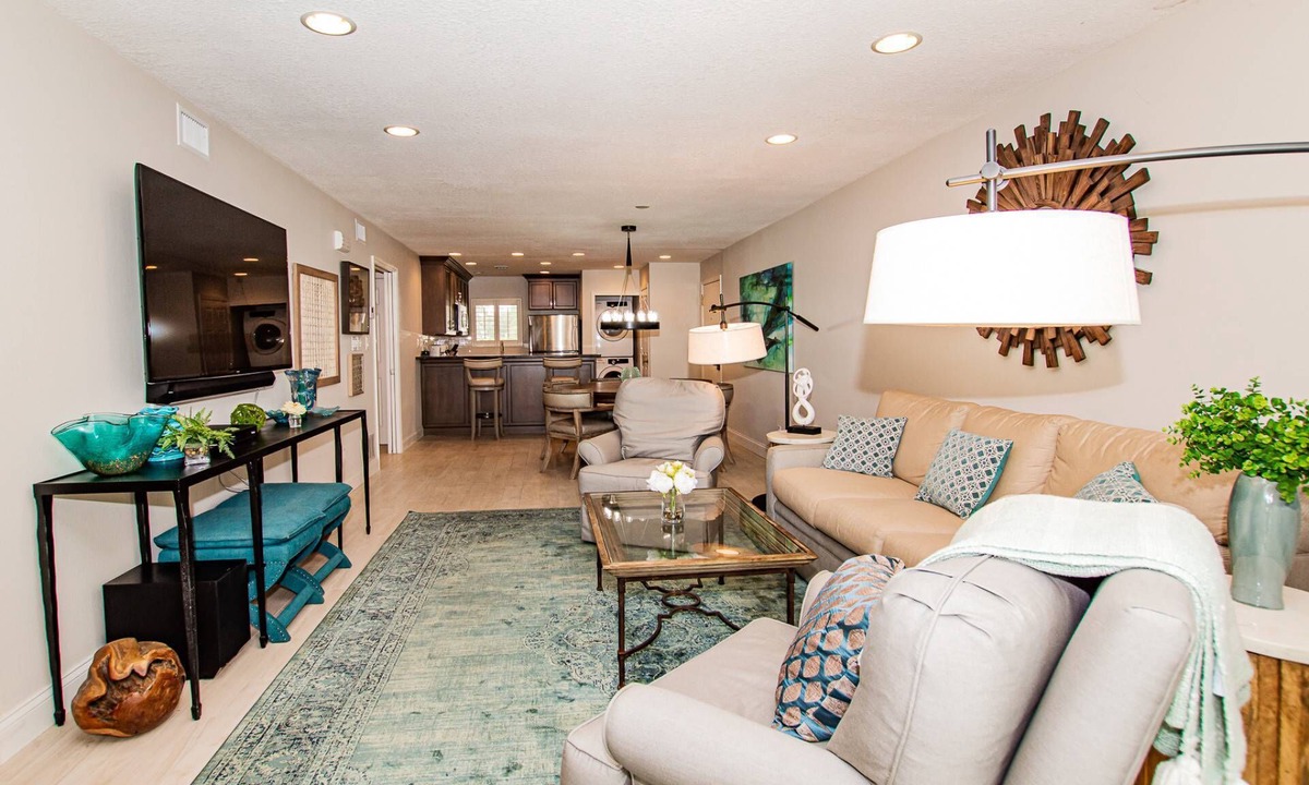 Wesley Chapel Condo | Serene Corner Condo Retreat | 1st Floor | Walk-Out Patio | Optional Saddlebrook Resort Amenities