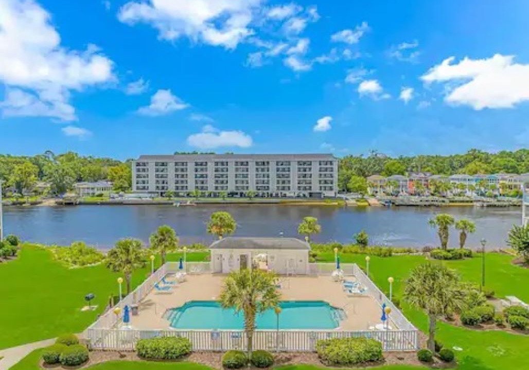 Myrtle Beach Condo | Condo on IntraCoastal Waterway- elevator, pool, host pups, near beach and golf.