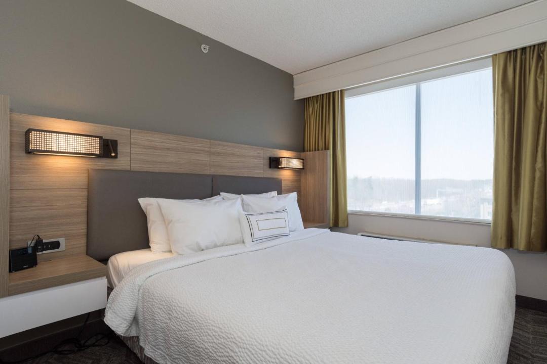 Concord Hotel | SpringHill Suites by Marriott Charlotte/Concord Mills Speedway