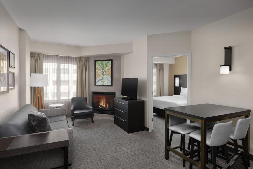 SouthPark Hotel | Residence Inn Charlotte SouthPark