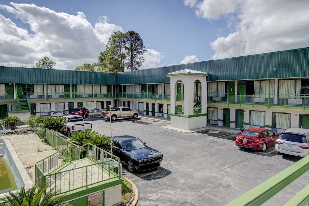 Photo of Buildings in Douglas