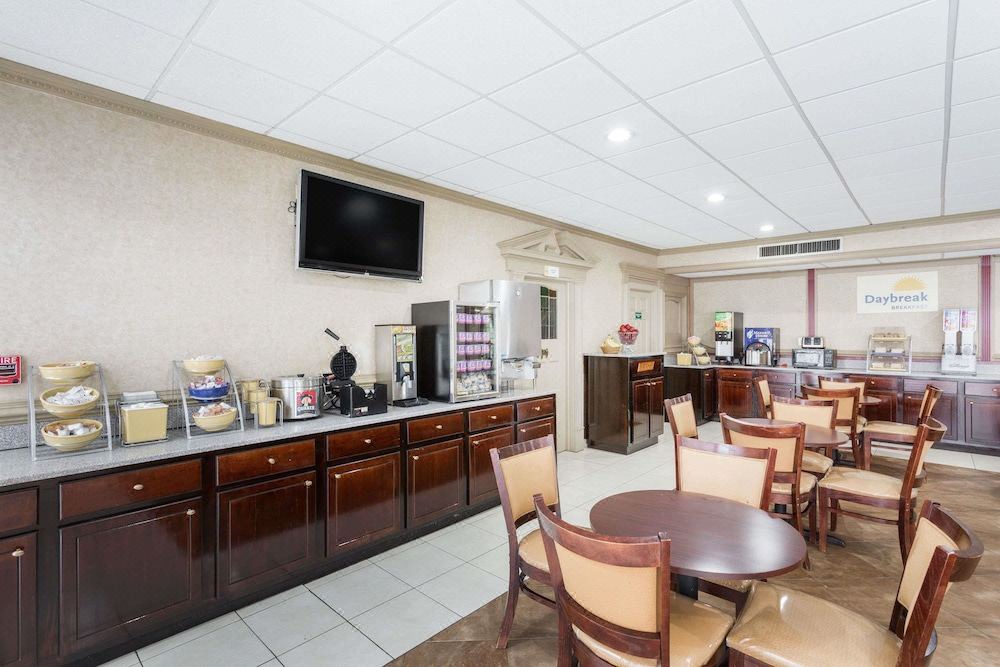 Photo of Livingroom in Goldsboro