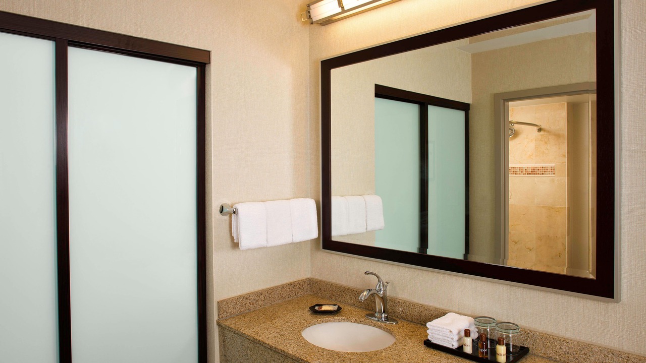 Photo of Bathroom in Airport North
