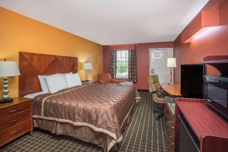 Photo of Bedroom in Commerce