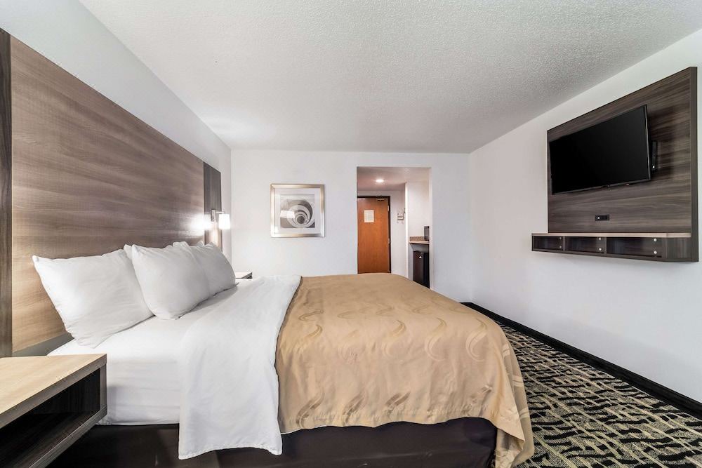 Photo of Bedroom in National Hills