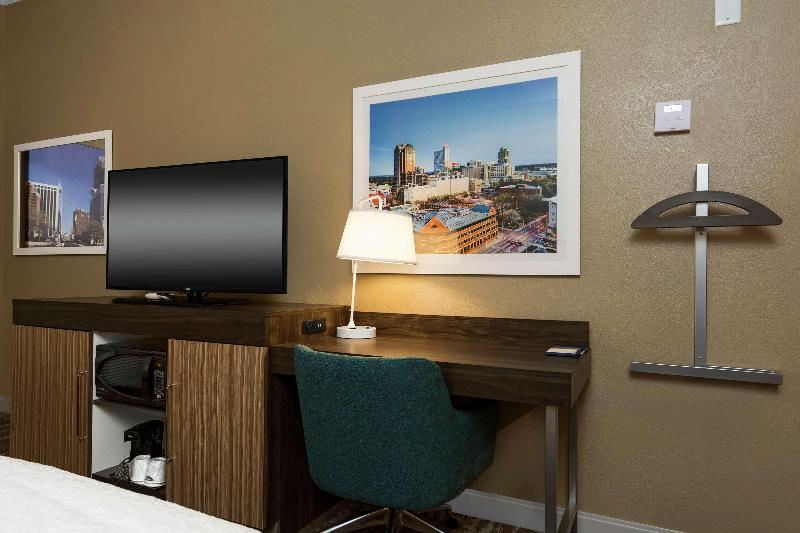 Photo of Livingroom in Southwest Raleigh