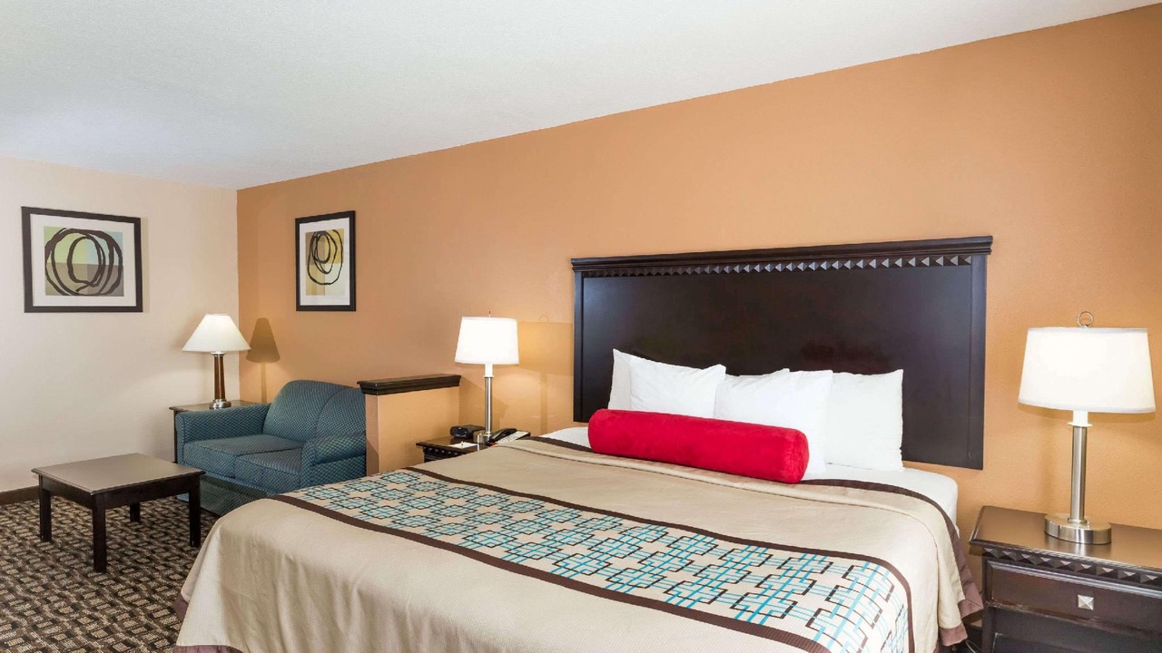 Photo of Bedroom in Port Wentworth