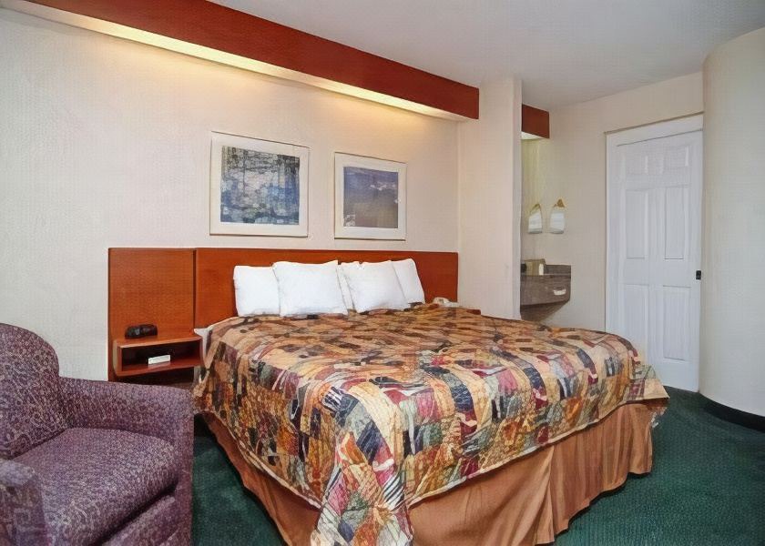 Photo of Bedroom in Walterboro - St. George
