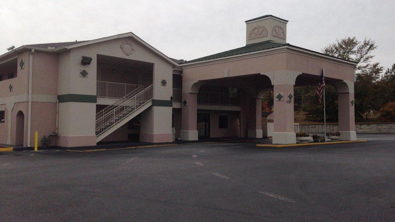 Photo of Buildings in Gracewood