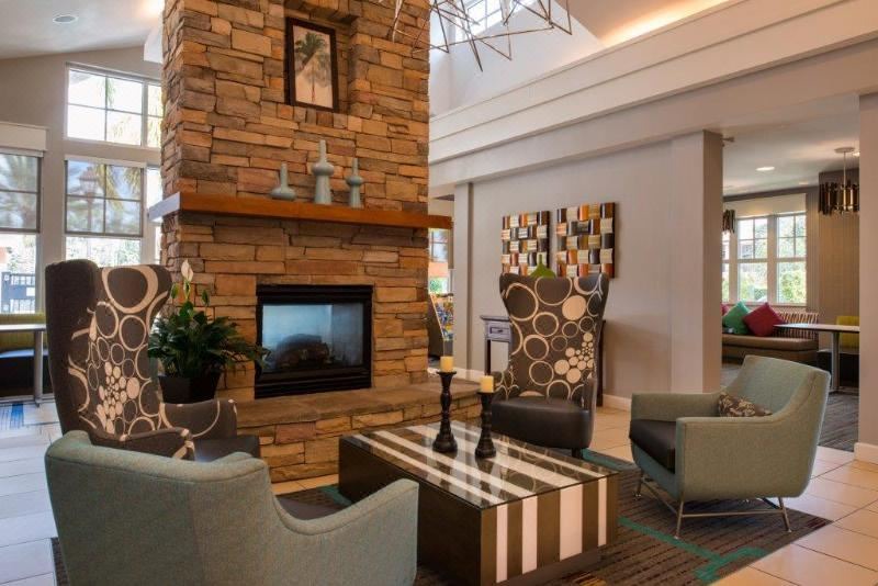 Photo of Livingroom in Hutchinson Island South