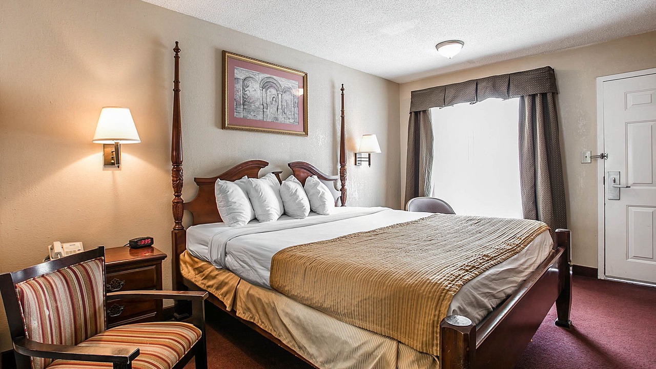 Photo of Bedroom in Gracewood