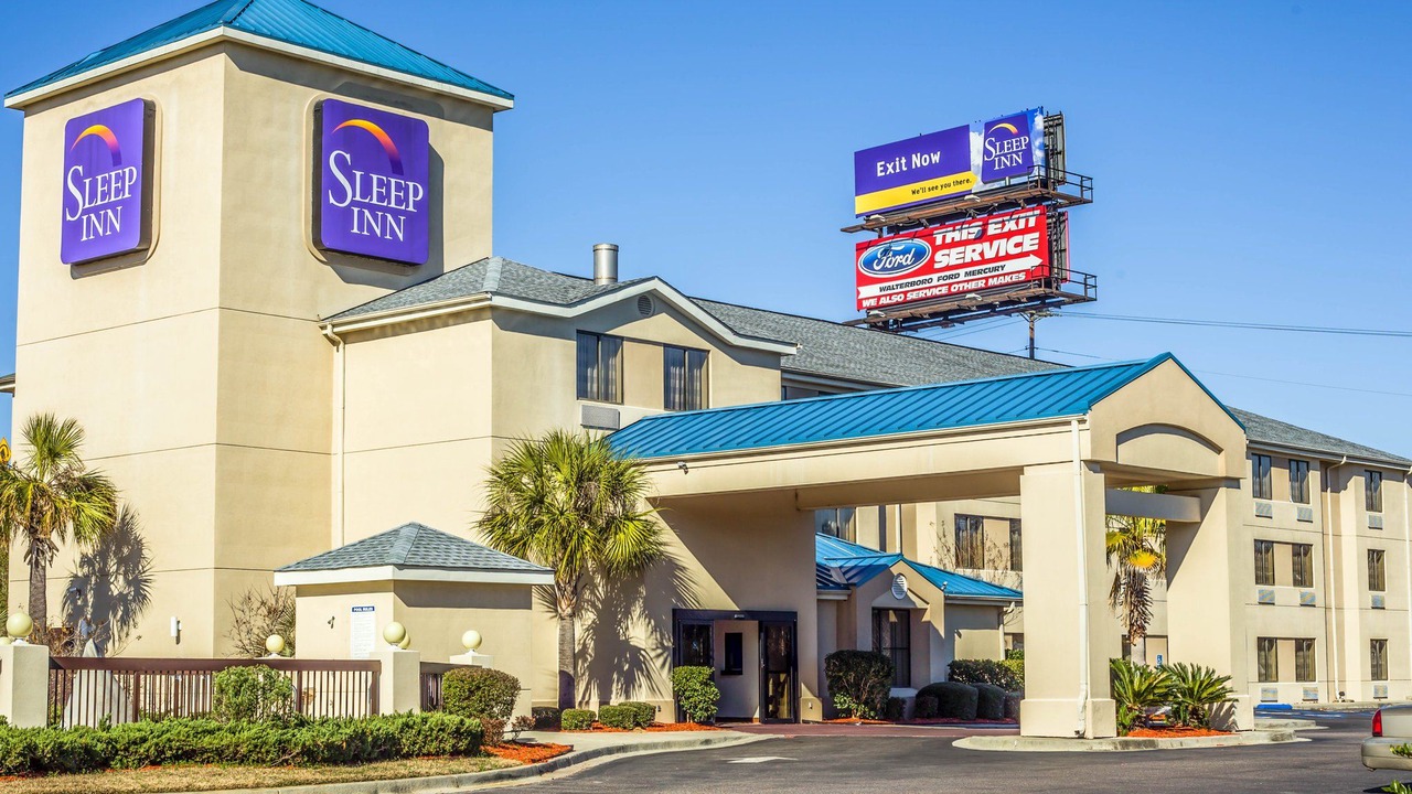 Photo of Buildings in Walterboro - St. George
