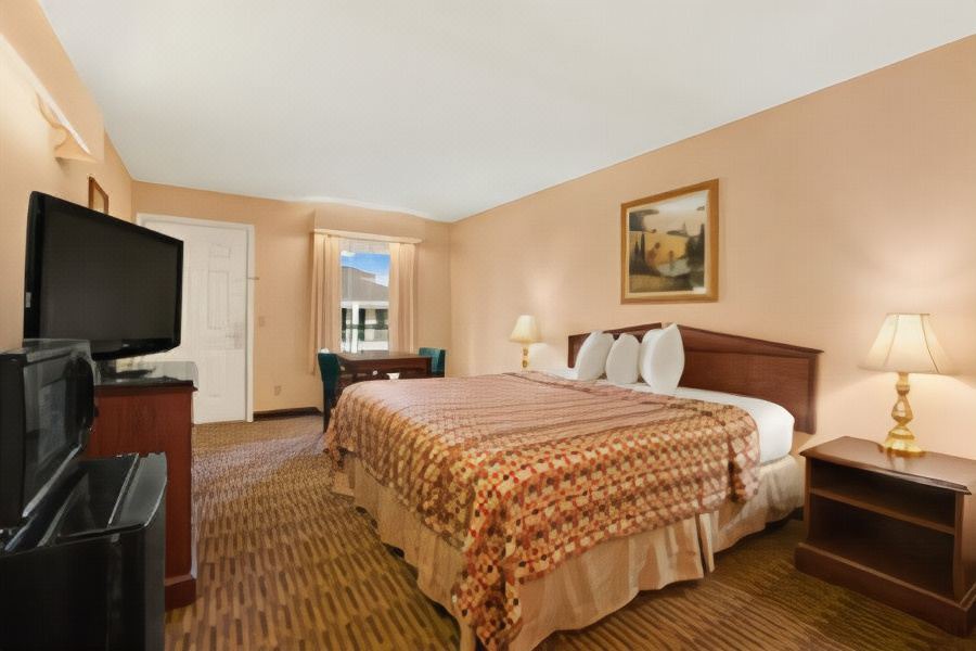 Photo of Bedroom in Greenwood