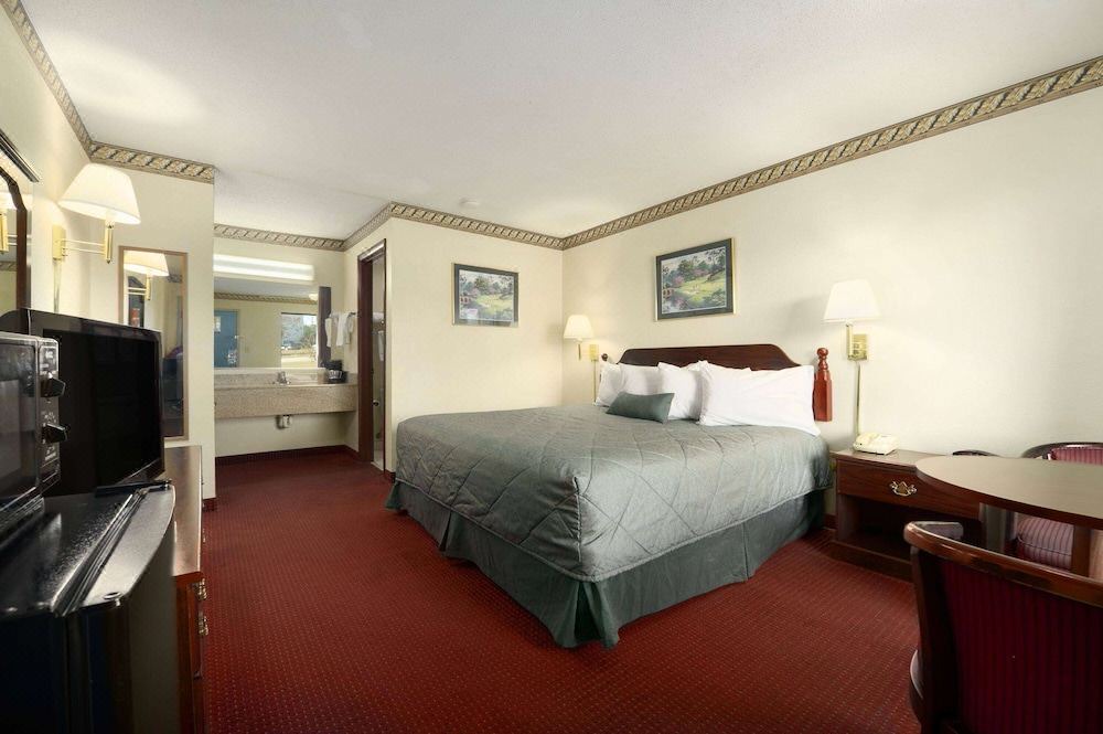 Photo of Bedroom in Gracewood