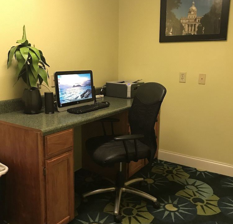Photo of Livingroom in Port Wentworth