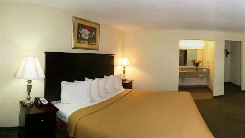 Photo of Bedroom in Statesboro