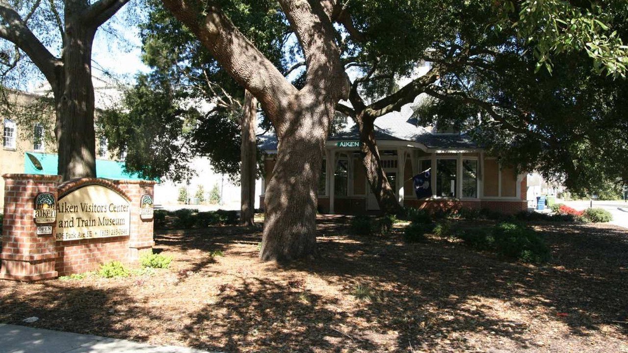 Photo of Buildings in Aiken