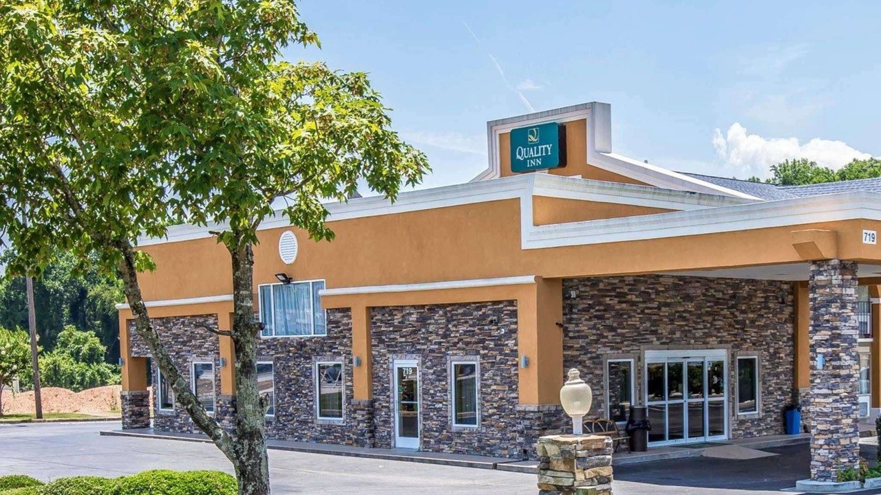 Photo of Buildings in Greenwood