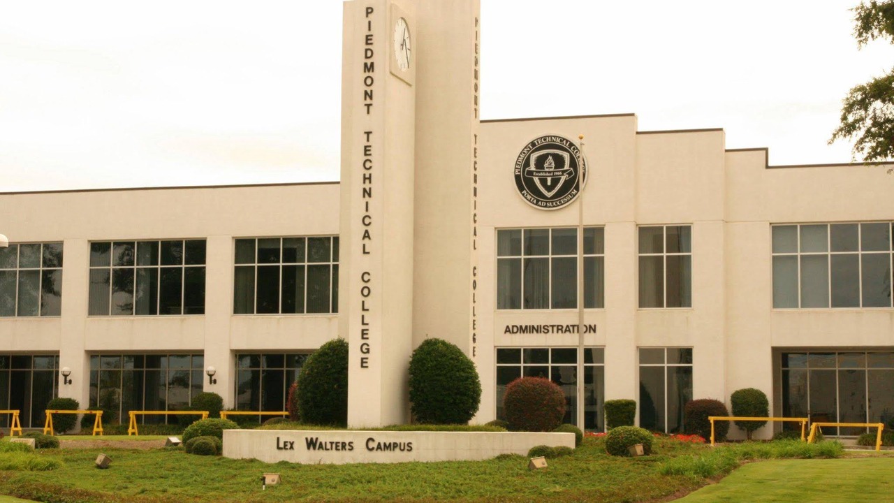 Photo of Buildings in Greenwood