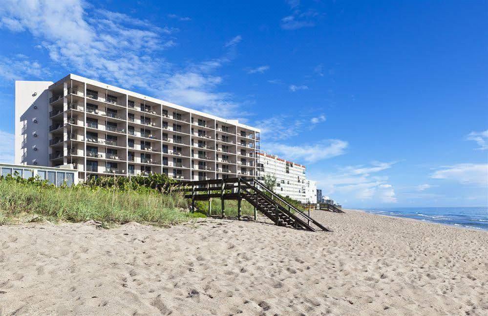 Photo of Buildings in Hutchinson Island South