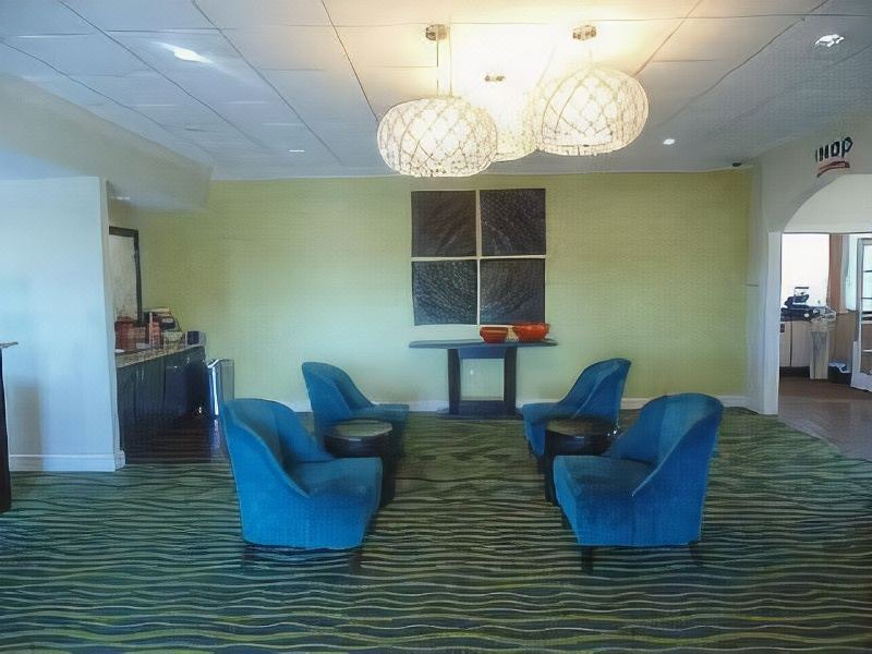 Photo of Livingroom in Adel