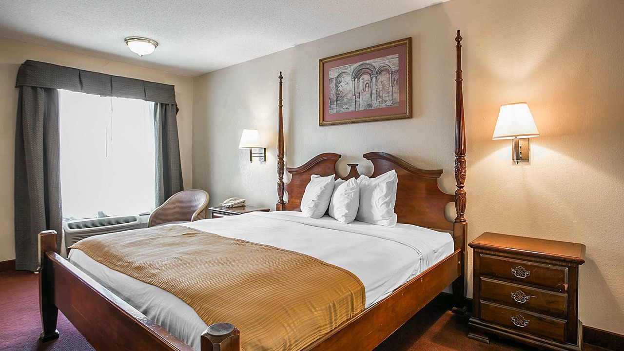 Photo of Bedroom in Gracewood