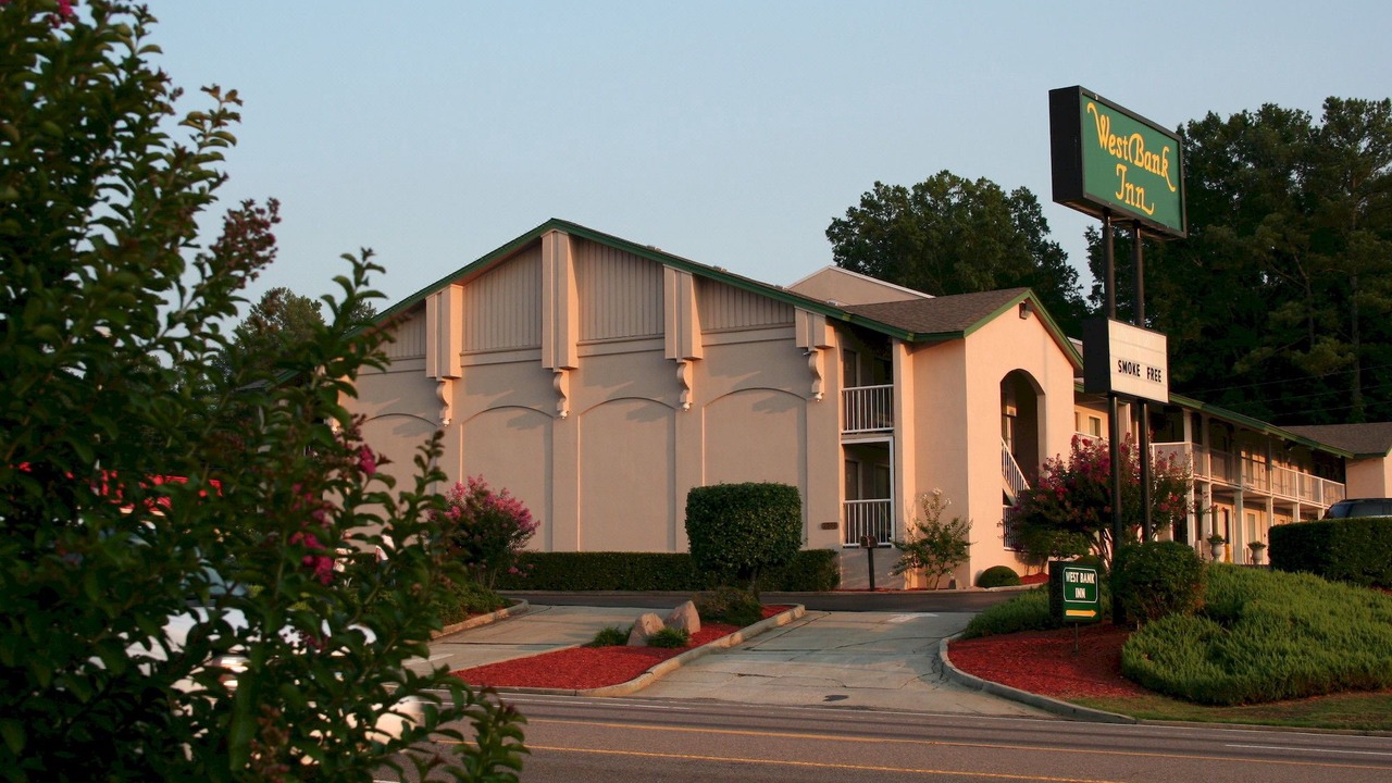 Photo of Buildings in National Hills