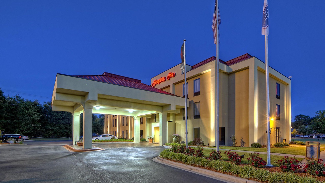 Photo of Buildings in Laurinburg