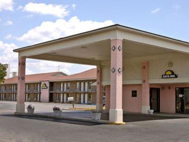 Photo of Buildings in Seiglers Crossroads