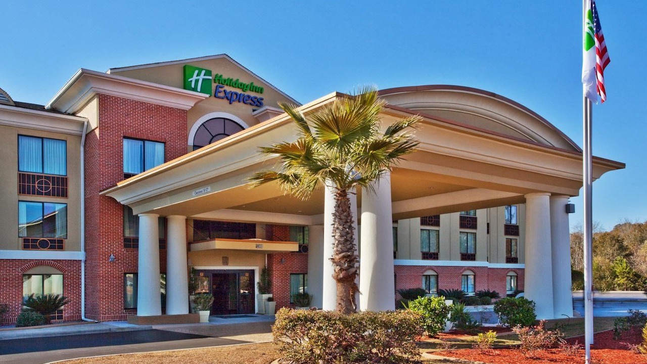 Photo of Buildings in Flemington