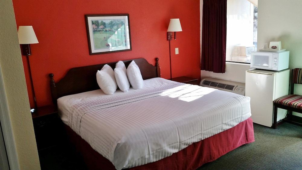 Photo of Bedroom in Gracewood