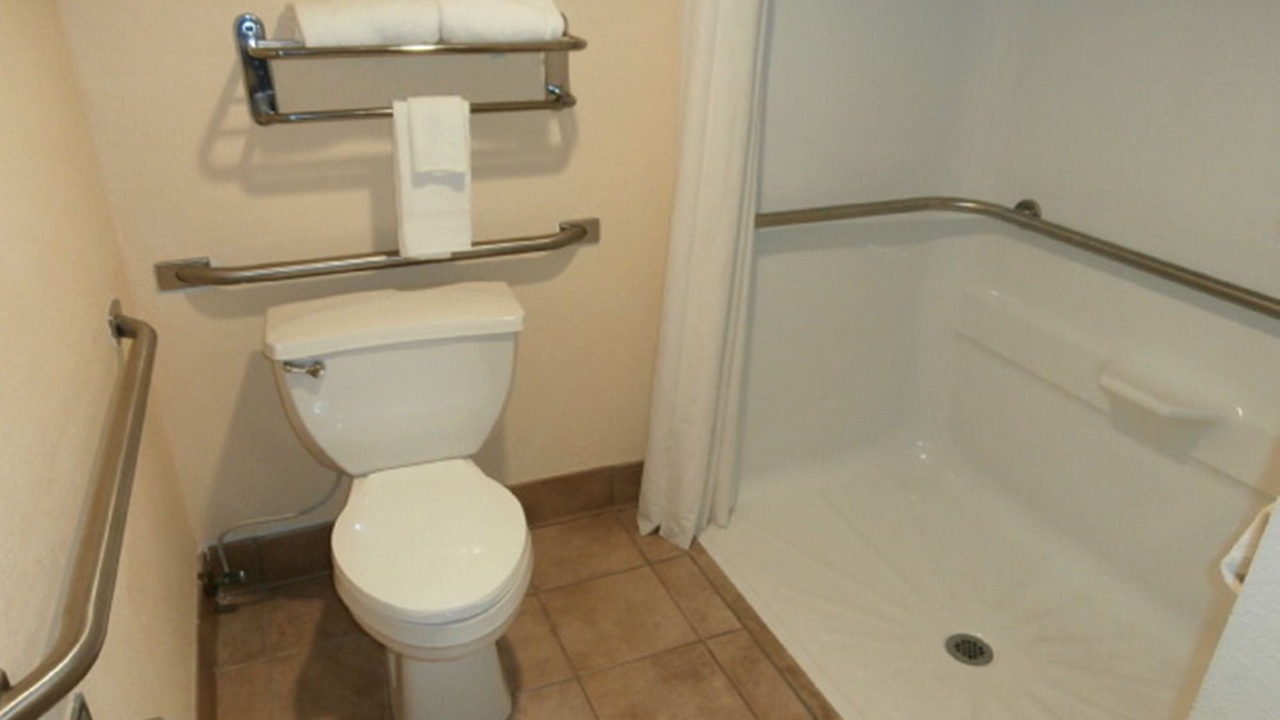 Photo of Bathroom in Seiglers Crossroads