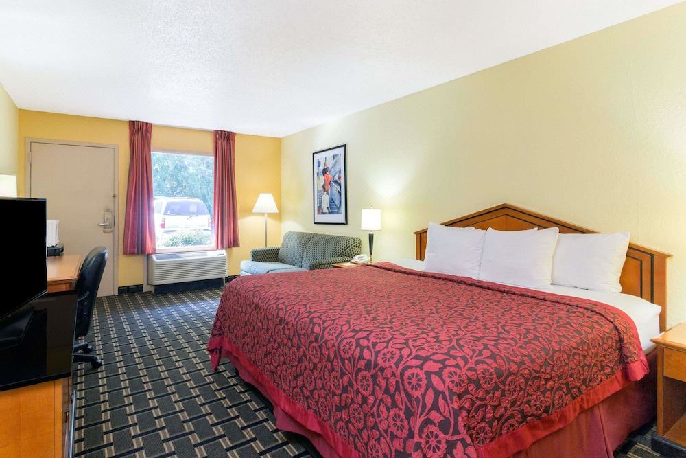 Photo of Bedroom in Garden City