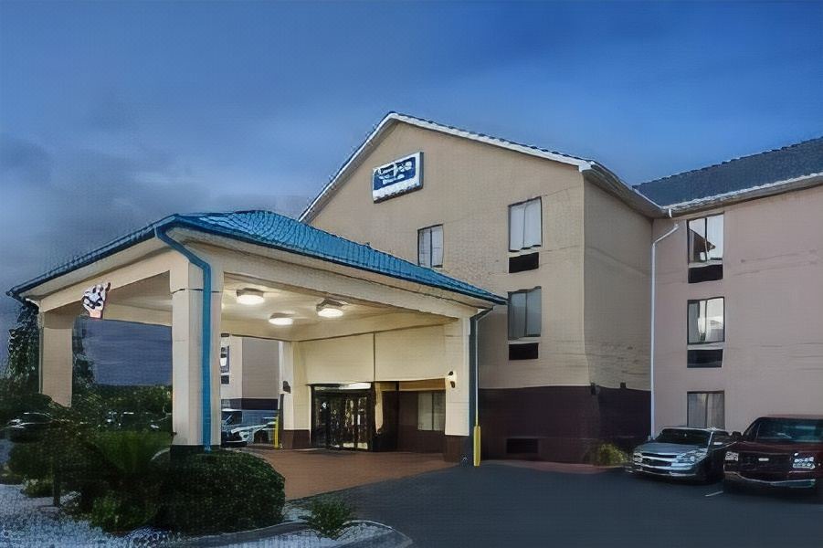 Photo of Buildings in Pooler