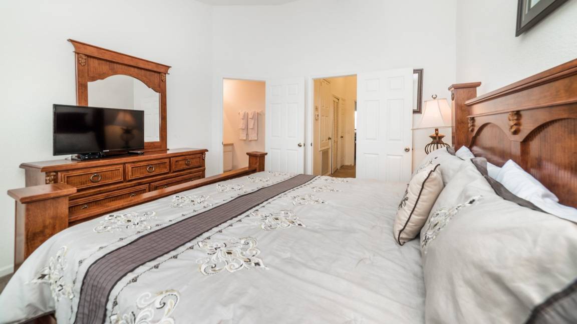Photo of Bedroom in Windsor Hills