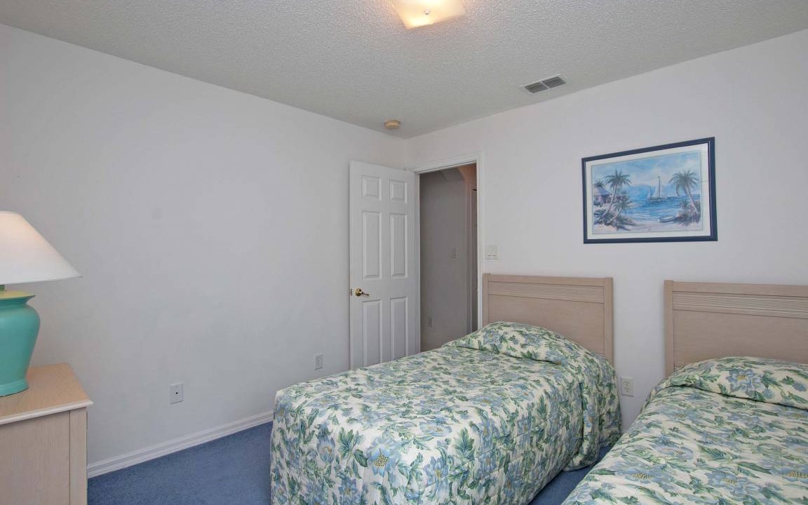 Photo of Bedroom in Greater Groves