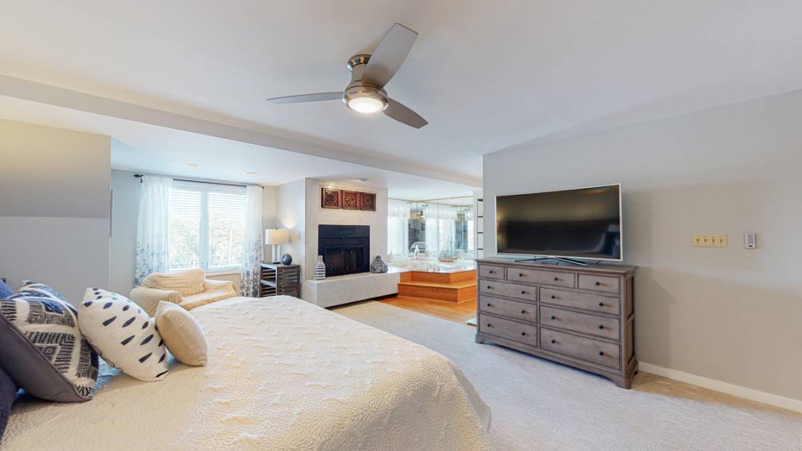 Photo of Bedroom in Shelter Cove