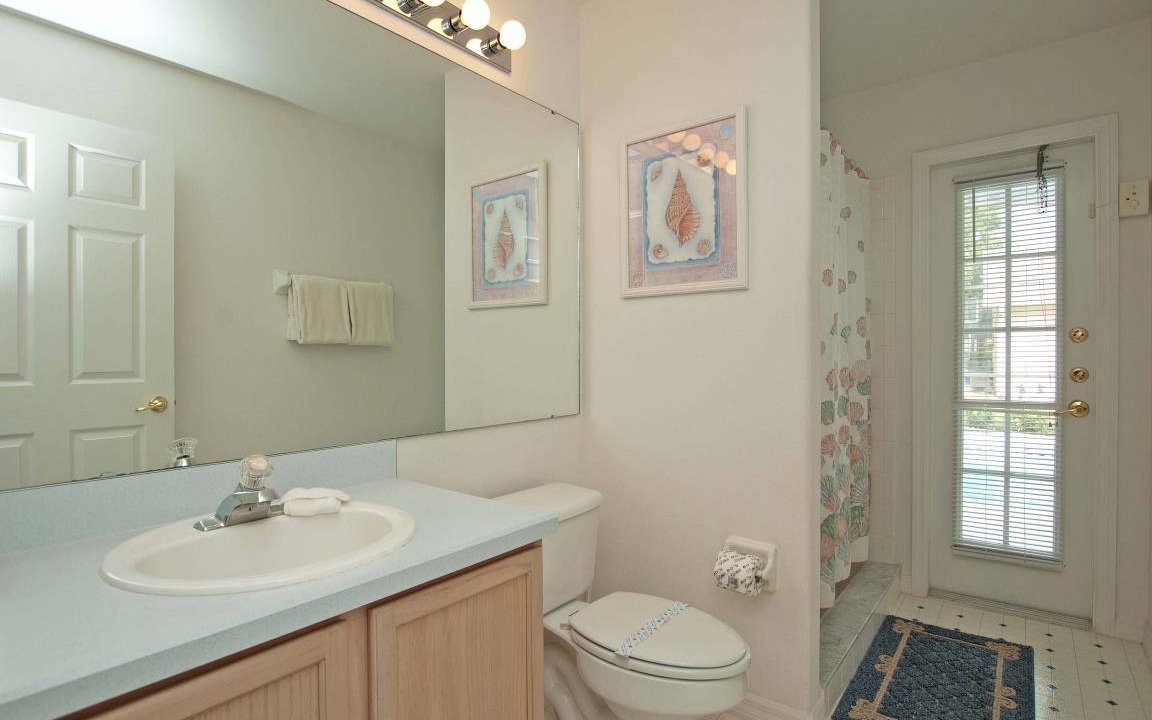 Photo of Bathroom in Greater Groves