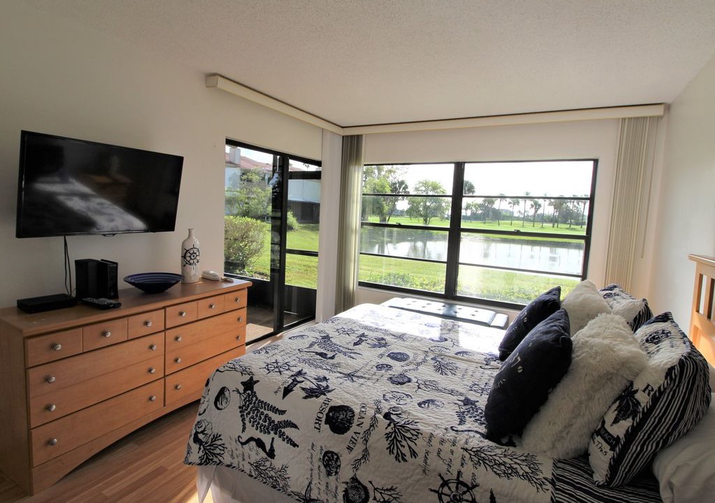 Photo of Bedroom in Casa del Mar