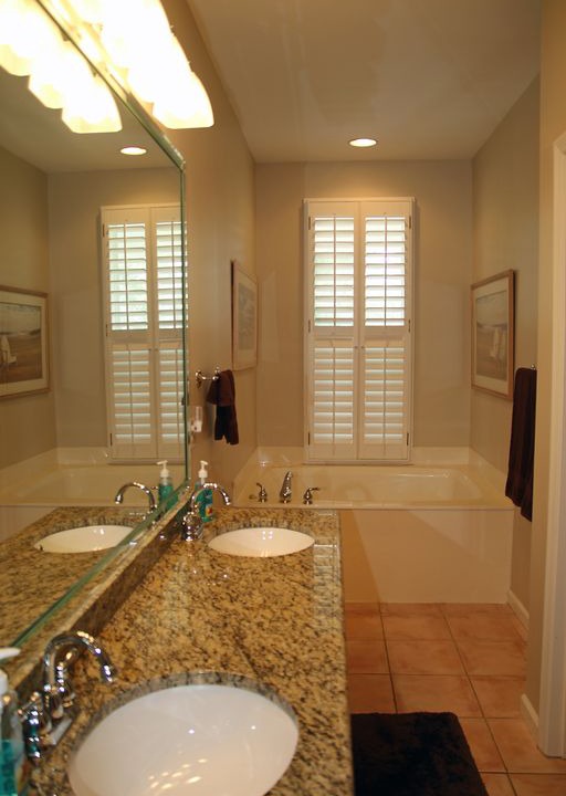 Photo of Bathroom in Bonito Boathouses